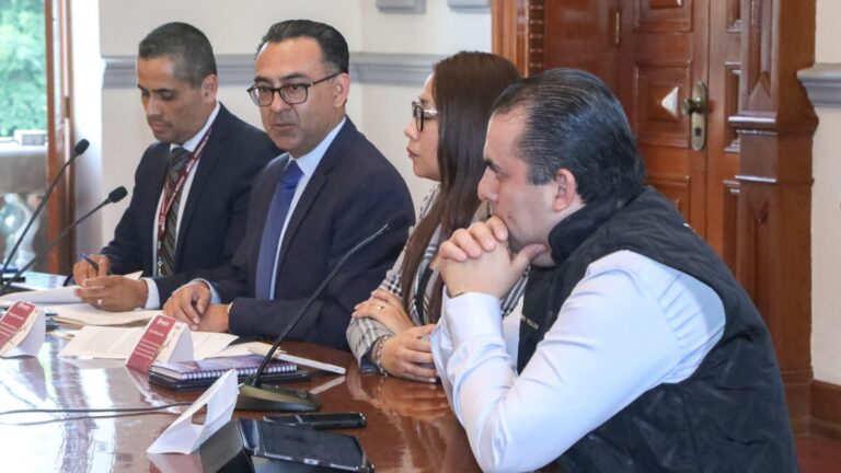 Fortalecen análisis jurídico del Gobierno de la Ciudad con participación interinstitucional