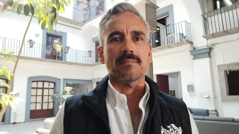 Van más de cinco mil luminarias modernizadas en la capital poblana