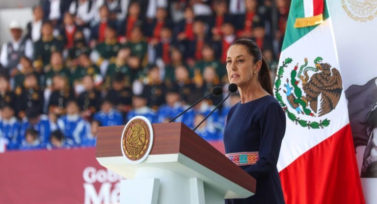 “Siempre estaremos dispuestos a dar nuestra vida por amor a nuestra historia”: Claudia Sheinbaum