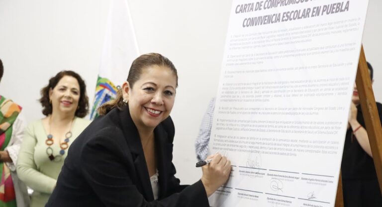 Firman en Congreso Carta de Compromisos para una Sana Convivencia Escolar en Puebla