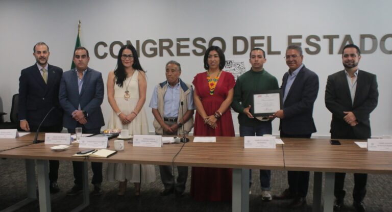 Aprueba Comisión del Congreso exhorto para ampliar puntos de cobro de casetas 