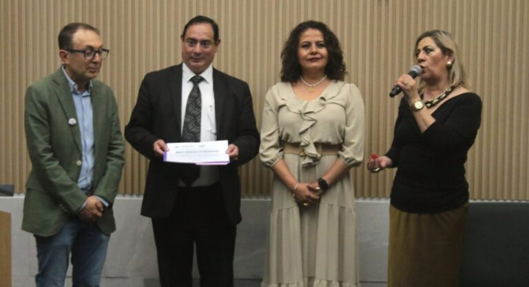 Analizan en Congreso historia constitucional de Puebla