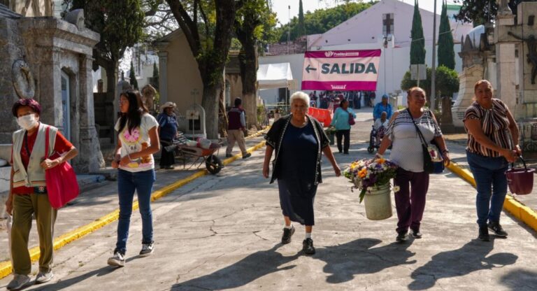Recibió Panteón Municipal cerca de 35 mil visitantes por el Día de las Madres