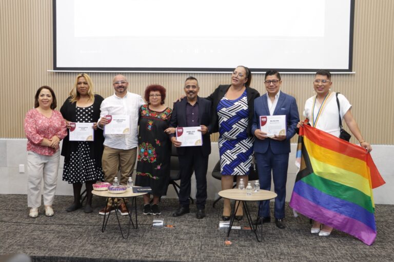 Conmemoran en Congreso Día Internacional contra la Homofobia, Transfobia y Bifobia