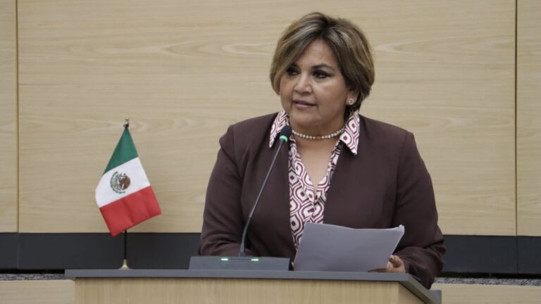 Presentan en Congreso exhorto para supervisar que notarios cobren impuestos conforme a la norma