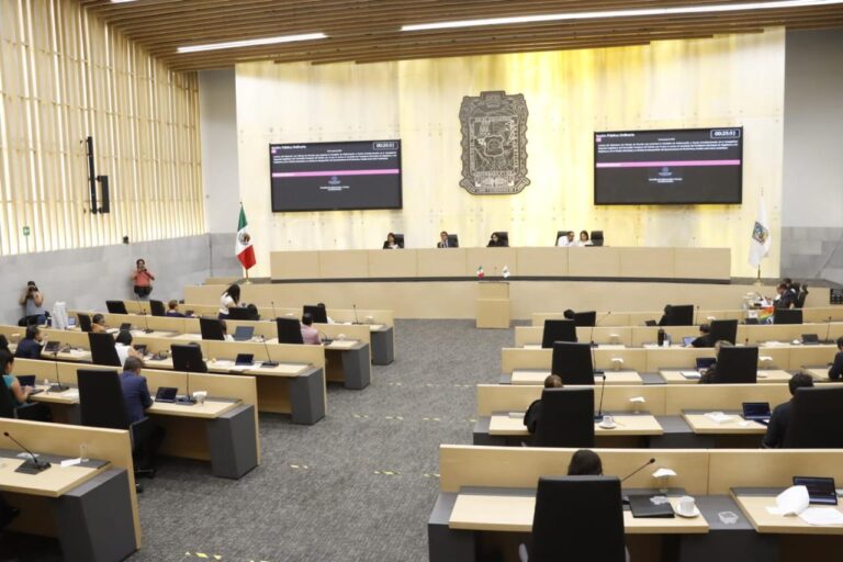 Aprueba Congreso Concejos Municipales de Ahuazotepec y Cuautempan, oposición va en contra