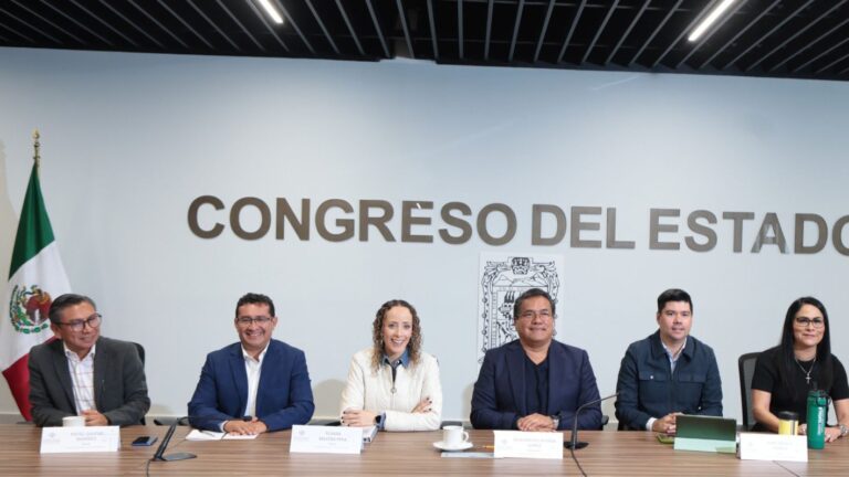 Avalan en Comisión del Congreso actualizar el nombre de la Secretaría de Educación