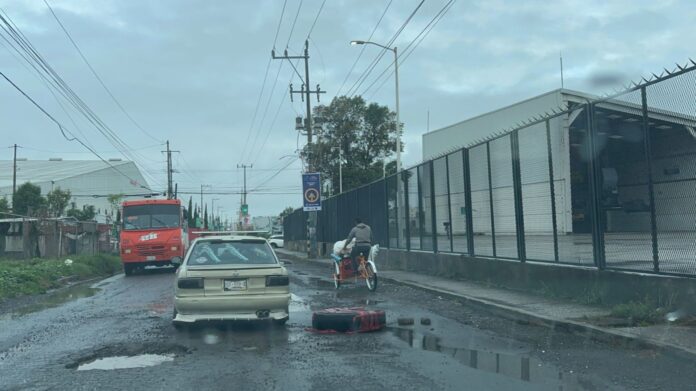 Calles intransitables dejan las lluvias en la zona conurbada