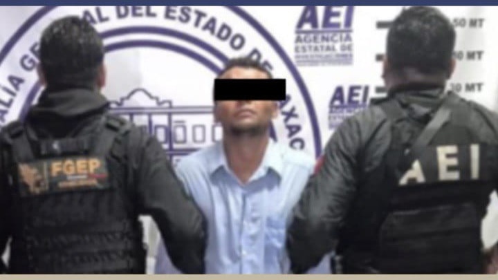 Aprehendió FGE en Oaxaca a “El Kalusha”, vinculado al homicidio del candidato a la presidencia de San Pedro Zacachimalpa