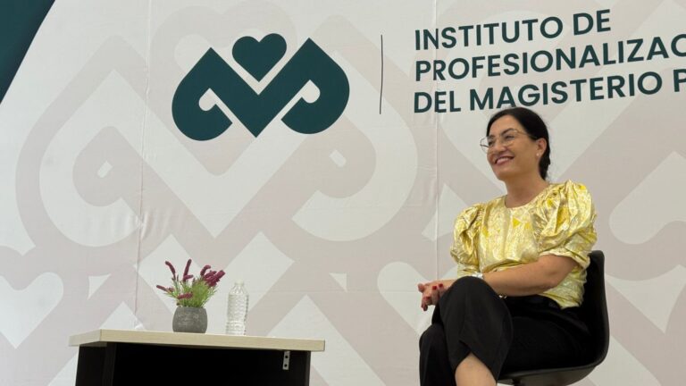 Hackea IPMP el aprendizaje docente con ponencia internacional