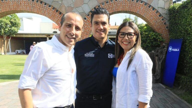 PAN Puebla celebra su primera sesión plenaria con ex alcaldes, diputados y senadores