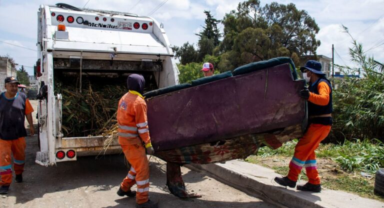 Impulsa Gobierno de la Ciudad programa de descacharrización ante la temporada de lluvias