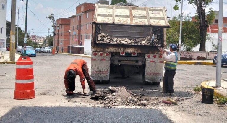 Campaña Capitalina Bacheando Puebla fortalece la infraestructura vial de la capital