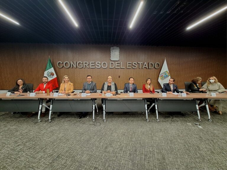 Realiza Congreso ciclo de conferencias “Unidos por la protección y el bienestar animal”