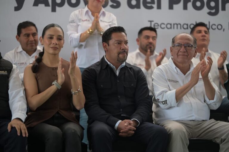 Con apoyos al campo, obra comunitaria y la inauguración de una casa Carmen Serdán, Armenta reafirma su compromiso con Tecamachalco: Andrés Villegas