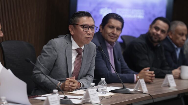 Fortalecer trabajo colectivo para una sociedad más justa y equitativa, pide Laura Artemisa 