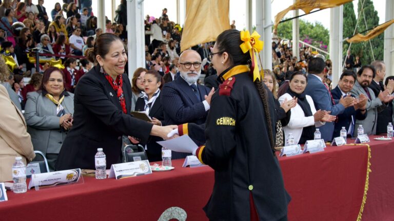 Corresponsabilidad entre maestros y familia, fundamental en proceso educativo: Laura Artemisa
