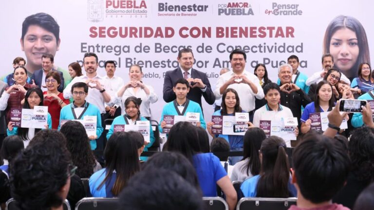 Seguridad y desarrollo educativo con Becas de Conectividad Digital