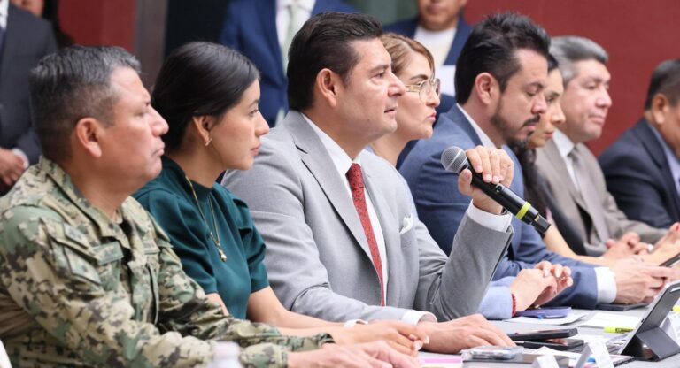 Sin impunidad ni omisión se pone orden en Puebla: Alejandro Armenta