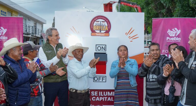 Puebla Brilla transforma la ciudad con más de 11 mil luminarias modernizadas
