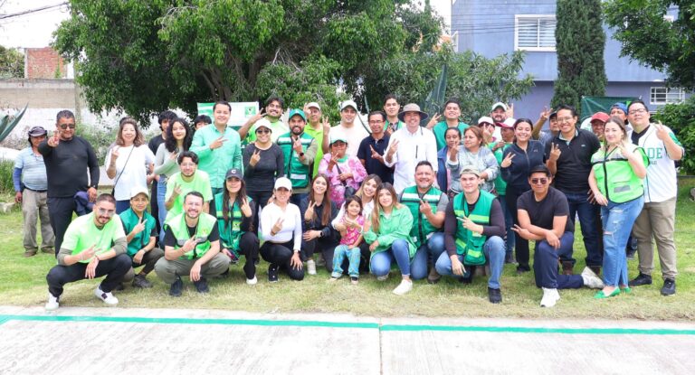 Jimmy Natale realiza faena comunitaria en su distrito