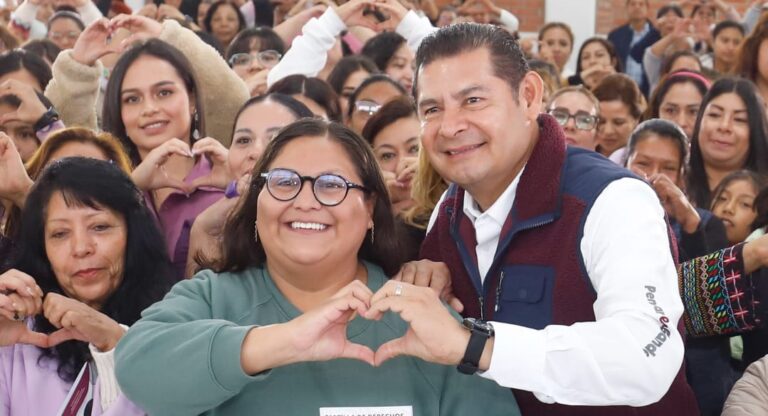 Por seguridad de las mujeres, gobierno federal y estatal establecen asambleas de “Escucha Activa”