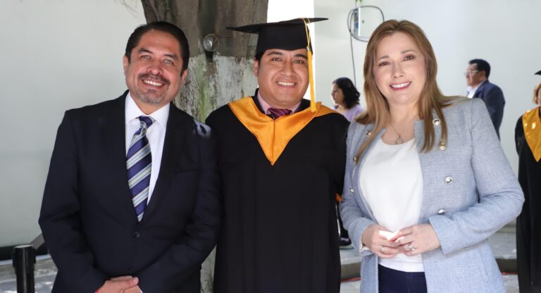 Gobierno de Puebla y SEDIF reafirman compromiso con bienestar de familias