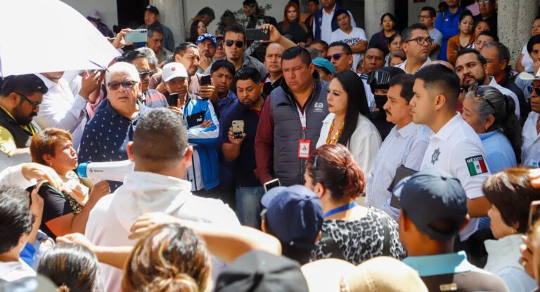 Tonantzin Fernández escucha a locatarios y garantiza Certeza jurídica en los espacios del Mercado Cosme del Razo