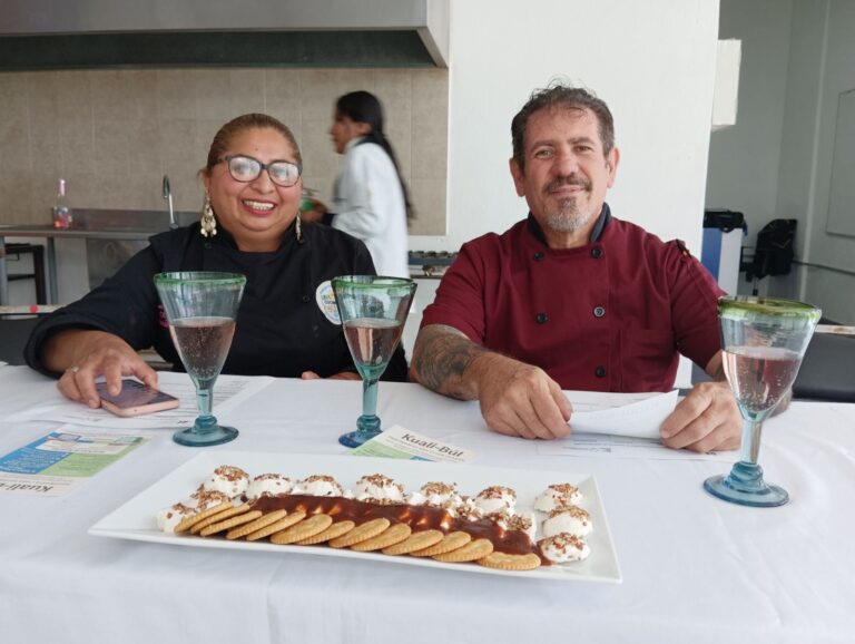 Elabora Escuela de Gastronomía del SMDIF proyectos para personas con diabetes y problemas digestivos