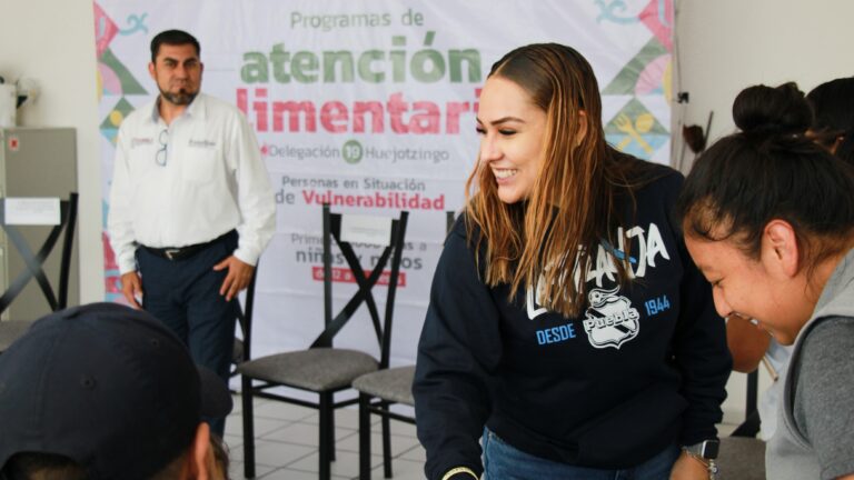 Shamy Spezia impulsa el desarrollo infantil con la entrega de despensas en Huejotzingo