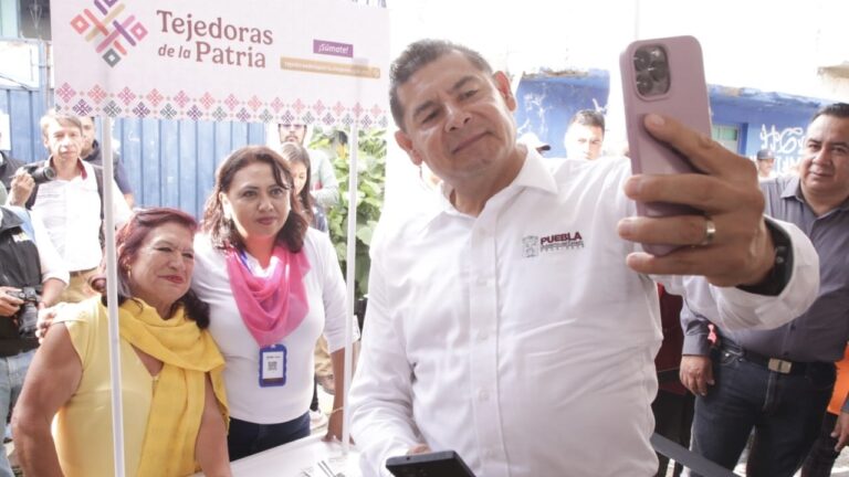 Gobierno estatal entrega nuevos centros de apoyo a mujeres en San Aparicio y Santo Tomás Chautla