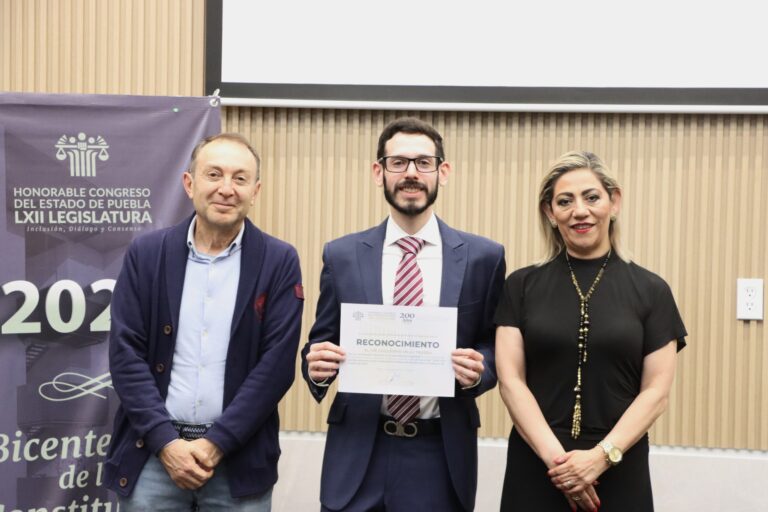 Analizan en el Congreso “La influencia del federalismo de los Estados Unidos de América”