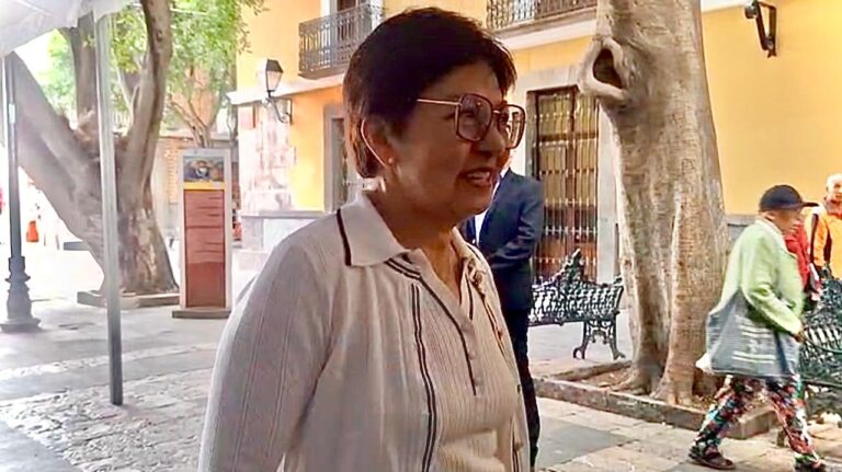 Ofrece Lilia Cedillo equidad en proceso de renovación de rectoría