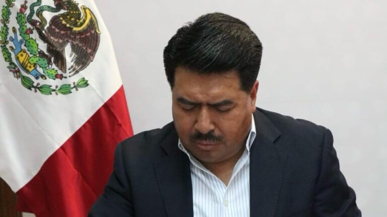 Firman convenio de colaboración por bienestar de las y los migrantes