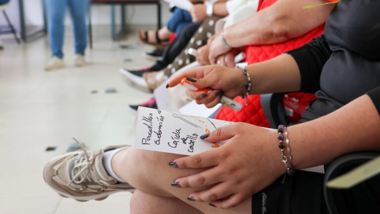 En Casas Carmen Serdán SEDIF implementa talleres para prevenir violencia de género