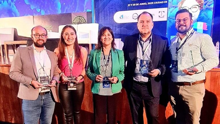 Anáhuac Puebla consolida liderazgo académico en el 3er Summit de Microbiota en la CDMX