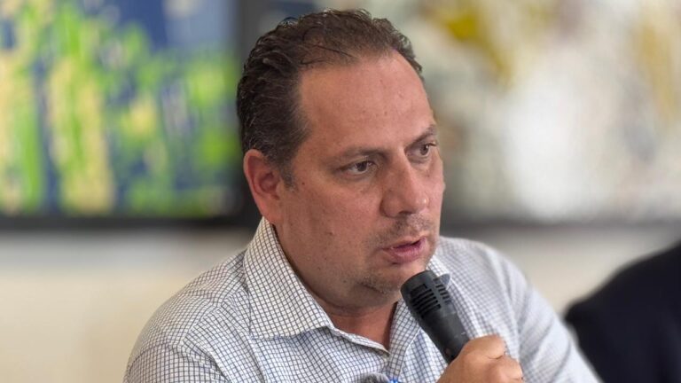 Morena realizará ajustes a sus convocatorias ante la sucesión adelantada