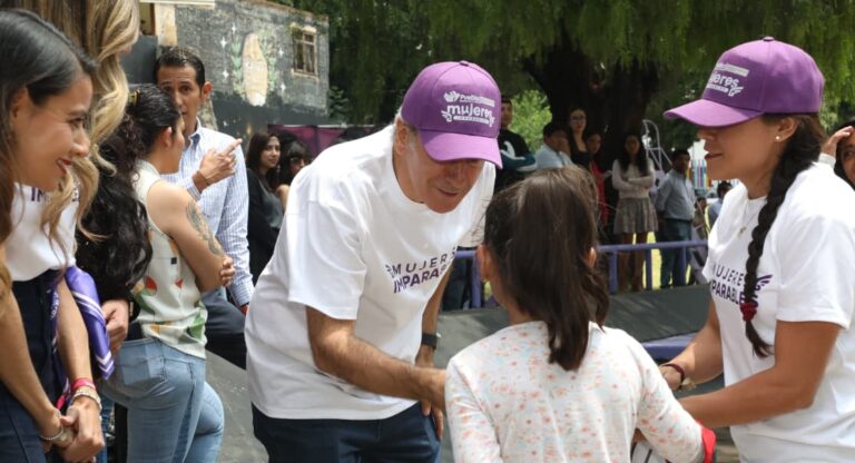 Pepe Chedraui impulsa jornada juvenil de mujeres con arte urbano para el rescate de espacios públicos
