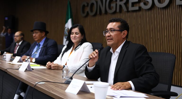 Realizan en el Congreso Conferencia sobre “Control de Convencionalidad y Constitucionalidad en Materia de Amparo”