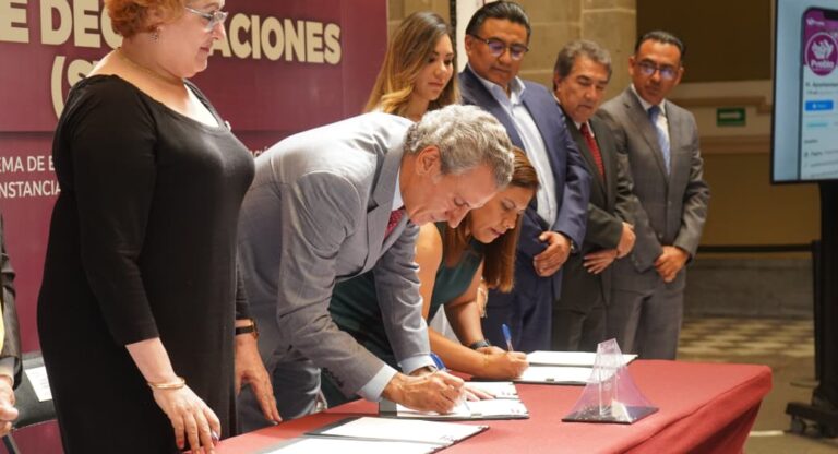 Pepe Chedraui encabeza firma de convenio de colaboración con la SESEAP