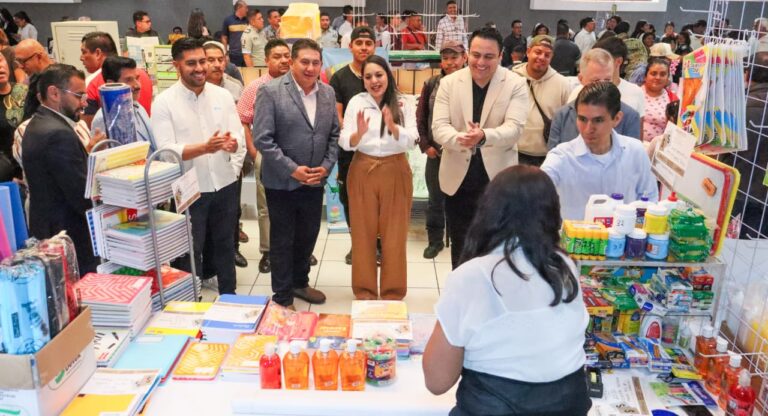 Inaugura Tonantzin Fernández la Feria del Regreso a Clases Profeco 2025