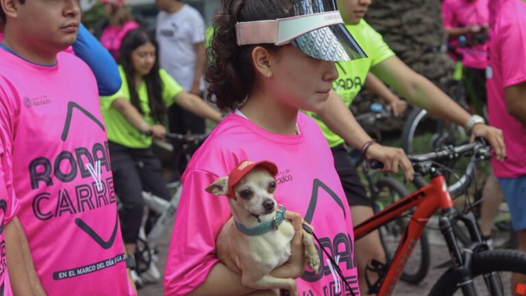 La Rodada y Carrera por La Paz reunió a juventudes poblanas