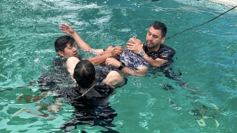 Elementos de la SSC participan en curso de Rescate en Aguas Torrenciales