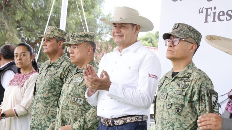 Cabalgata cívico-militar reafirma identidad y compromiso con la paz