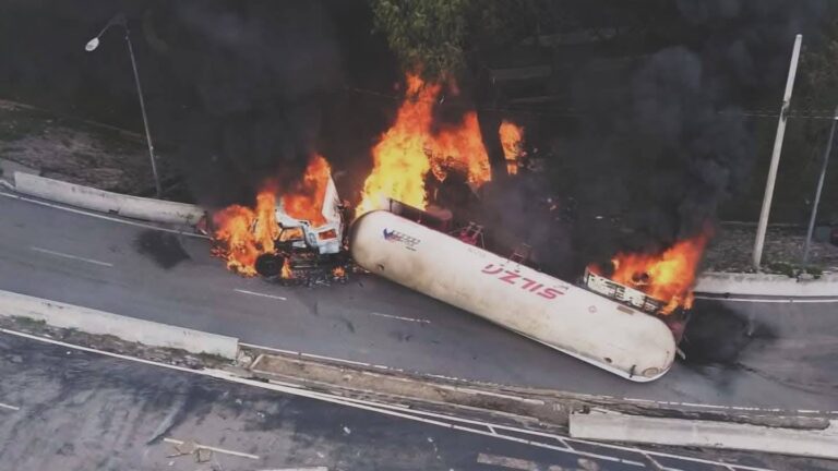 Aseguradoras trabajan con autoridades en atención a víctimas de explosión de pipa de gas