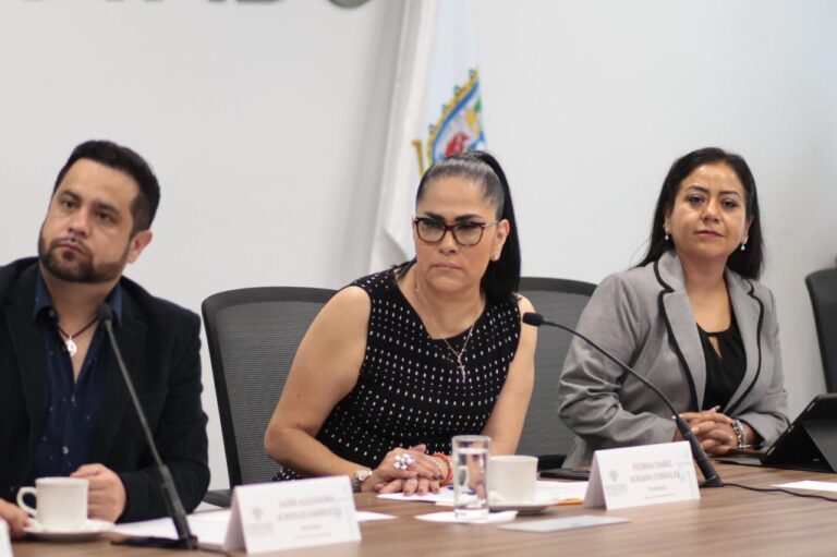 Avalan en Comisión del Congreso acuerdo para rehabilitación de vialidades en Zona Metropolitana de Puebla