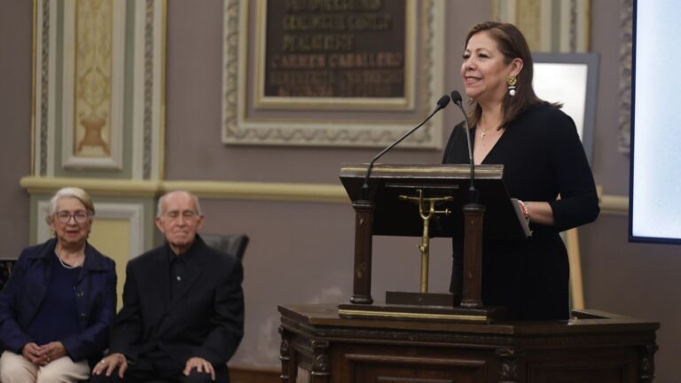 Ávalos; su legado y arte es de los y las poblanas: Laura Artemisa