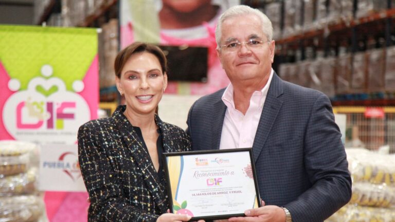 Entrega MariElise Budib donativo de 14 mil kilos de arroz y frijol al Banco de Alimentos Cáritas