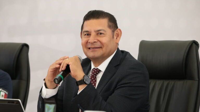 Genera gobierno de Puebla confianza con alarmas vecinales