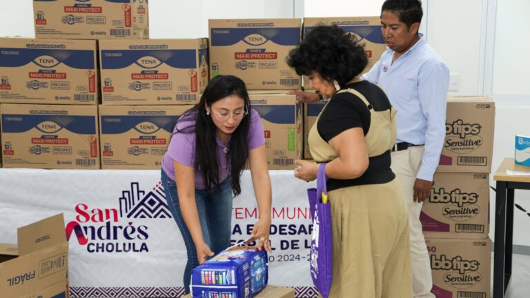 Realiza SMDIF de San Andrés Cholula cuarta entrega de productos médicos y de higiene
